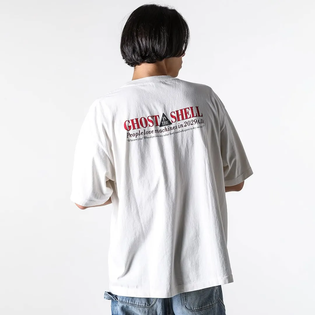 SAINT Mxxxxxx x GHOST IN THE SHELL ' GITS ' SS TEE/WHT Classic Big IP Ghost in the Shell co-branded Suzi Charge/Suzi Character TEE Off-white S-XL Cylindrical side seamless fabric 220g high gram weight OE yarn ⚠️Note: It is almost meaningless if it is not a cylindrical fabric Customized joint main mark/joint wash mark/little angel anti-counterfeiting label Original factory level printing factory Top purchasing agent level